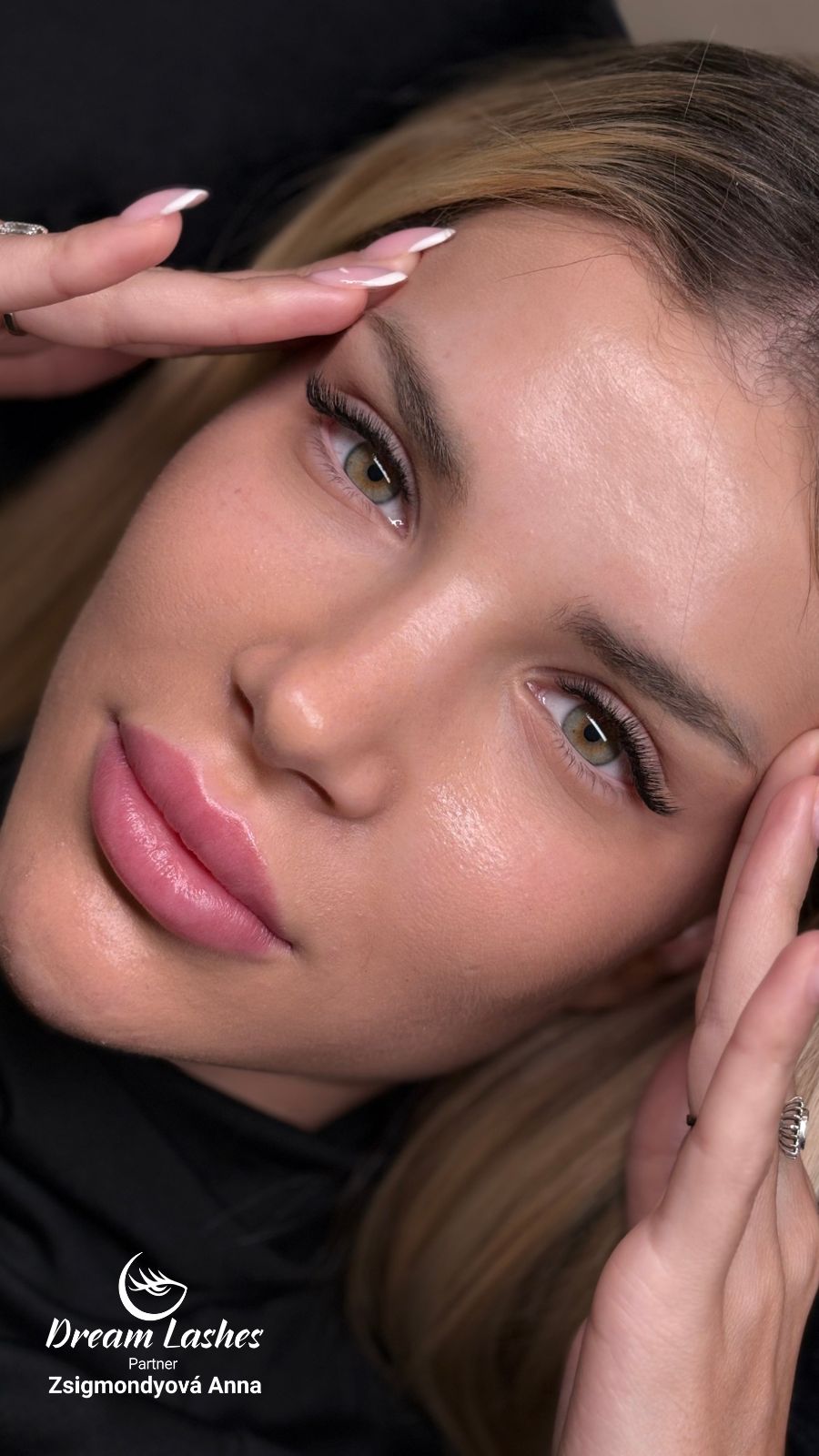 Dreamlashes Zsigmondyová Anna munkája